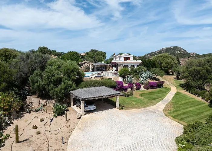 Villa Biancaluce - Luxury Pool Villa With Sea View