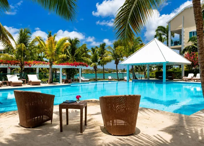 20% Off May 28-31Yacht Club Walk To Beach -Pool