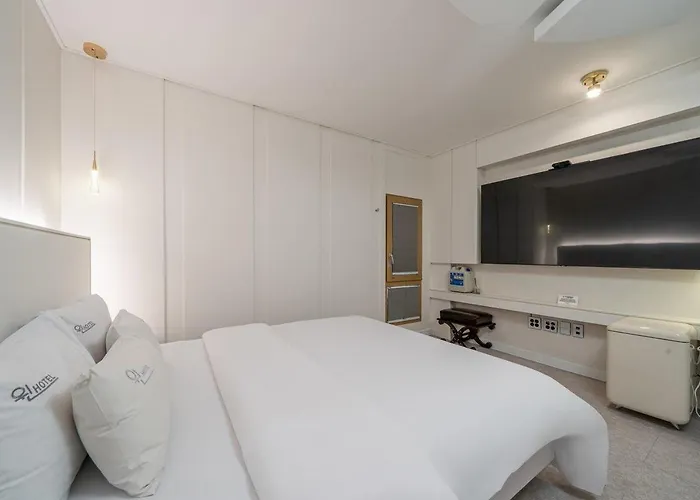 Andong Win Hotel