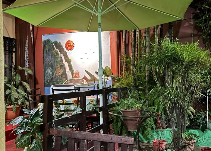 Charly'S Place