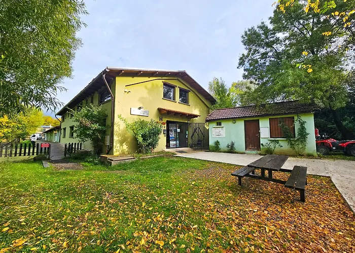 Hotel Rural Pirineo Jacetania 3000