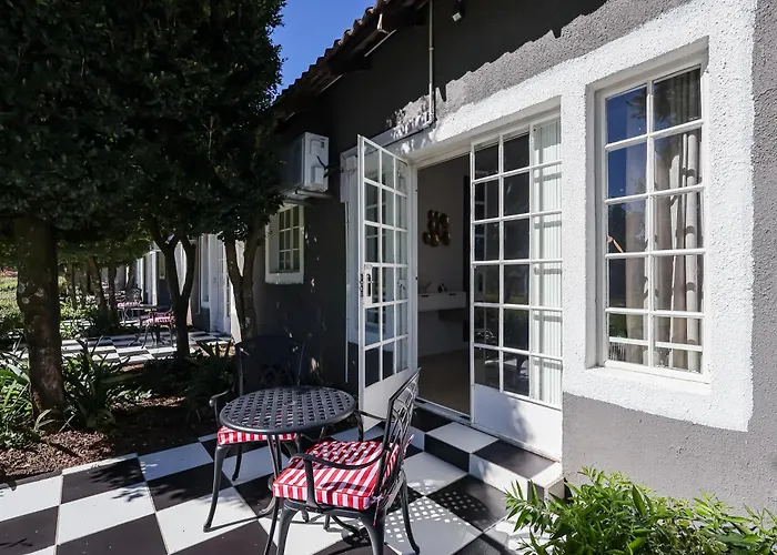 6th on Jupiter Boutique Hotel&Events