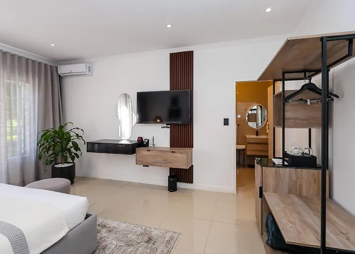 6th on Jupiter Boutique Hotel&Events
