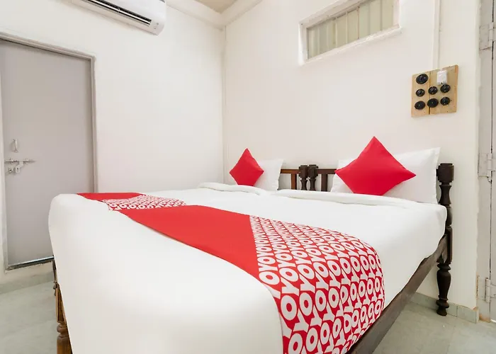Hotel O Bhuikot Fort Solapur Formerly Homi Inn