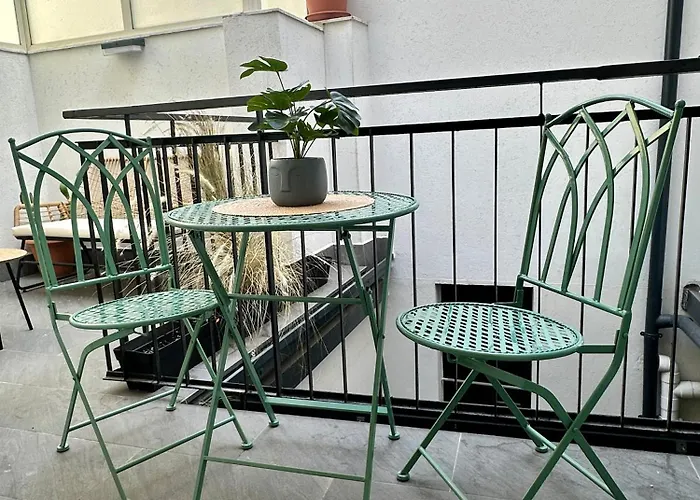 Palazzo Jelo - Etna Apartments