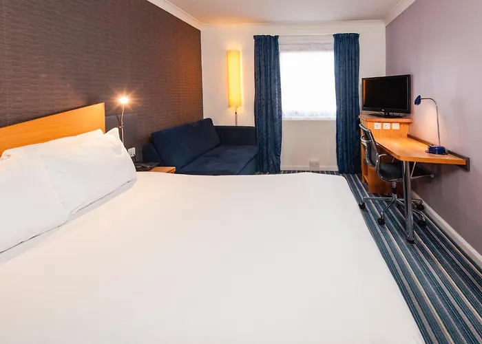 Holiday Inn Express Stafford By Ihg