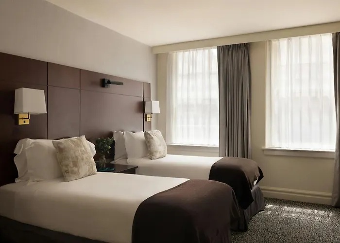 Club Quarters Hotel Downtown, Houston