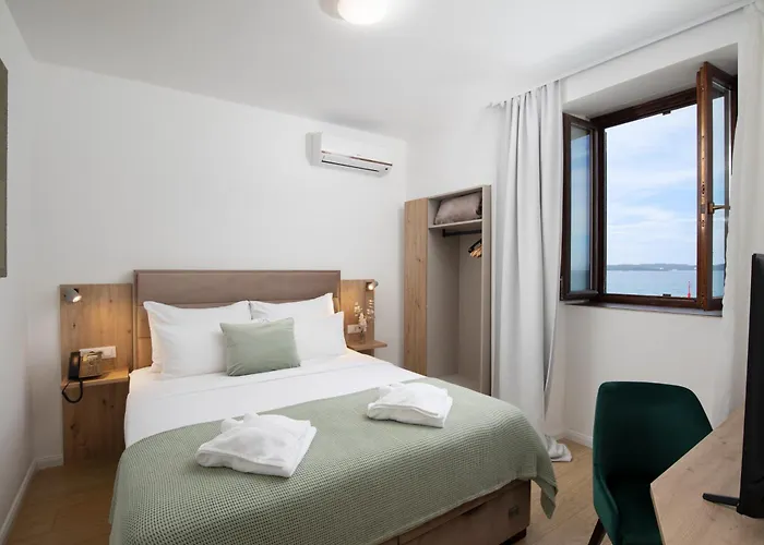 Hotel Marina