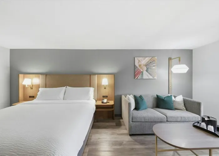 Holiday Inn Atlanta-Northlake By Ihg