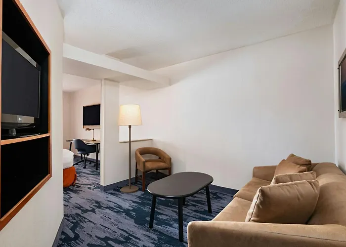 Fairfield Inn & Suites By Marriott Edison - South Plainfield