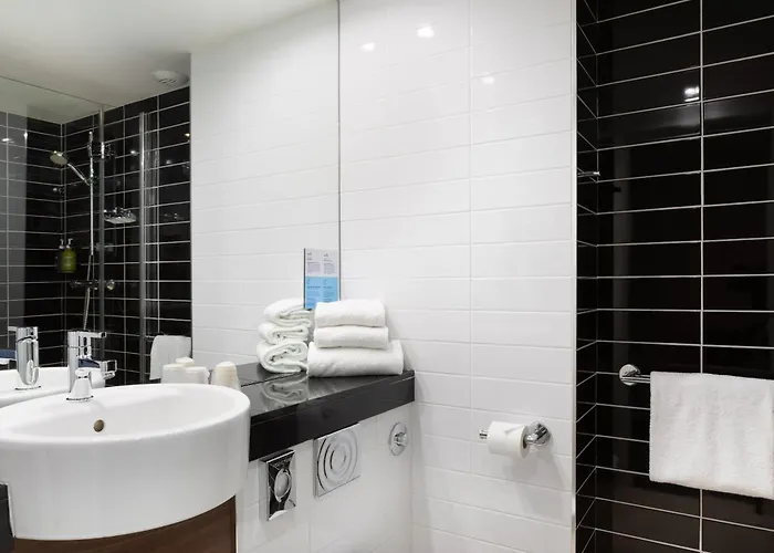 Holiday Inn - Marseille Airport By Ihg