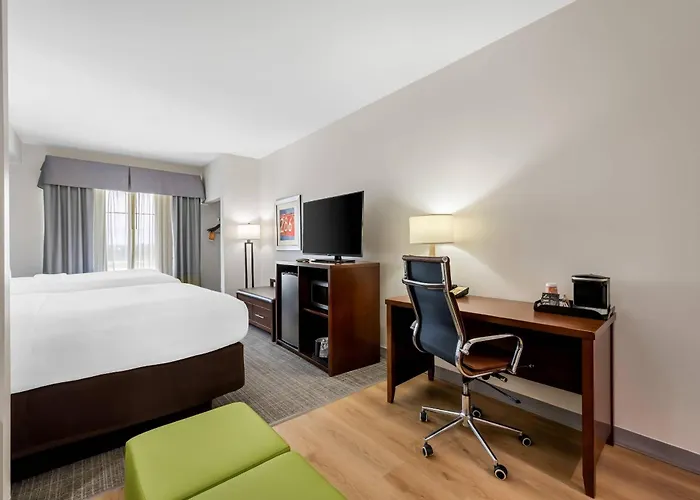 Comfort Suites New Bern Near Cherry Point