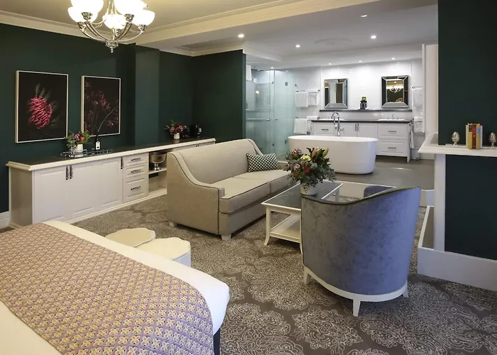 Grand Mercure Basildene Manor