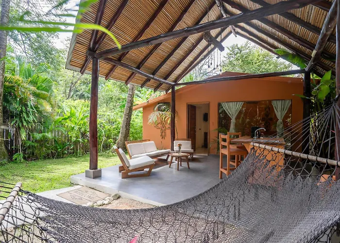 Banana Beach Bungalows Playa Santa Teresa 