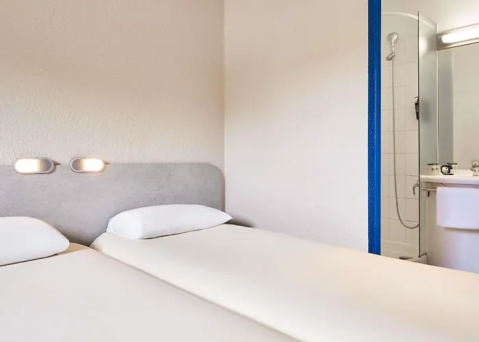 ibis budget Versailles Chateau Saint cyr l'Ecole