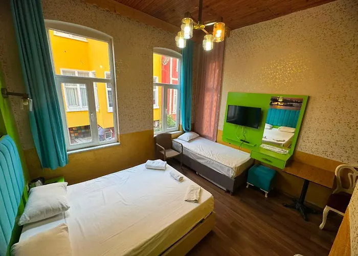 Hotel Megaron