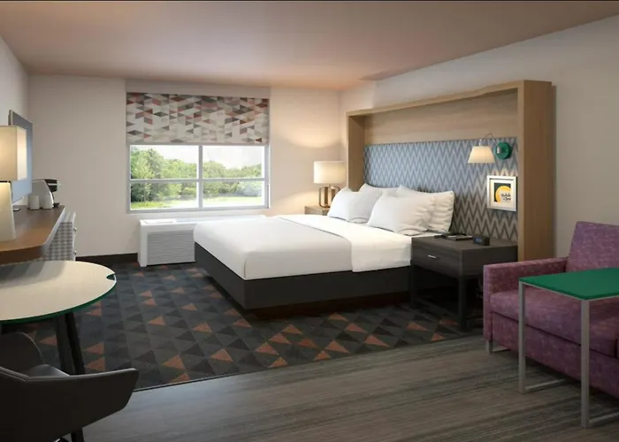 Holiday Inn & Suites - Fayetteville W-Fort Bragg Area By Ihg