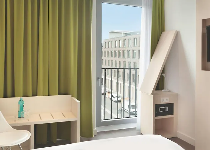 Super 8 By Wyndham Mainz Zollhafen