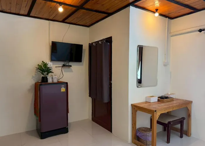 Mookboonchu Guesthouse ,Kohmook Trang