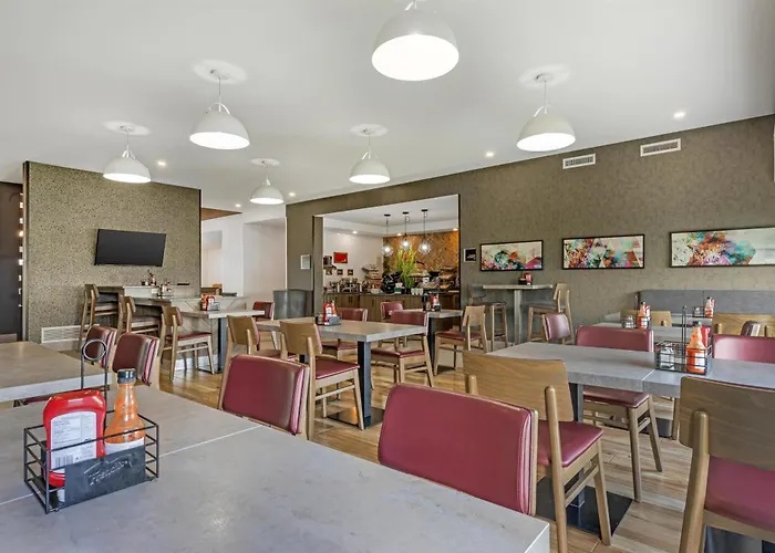 Best Western Plus Dauphin