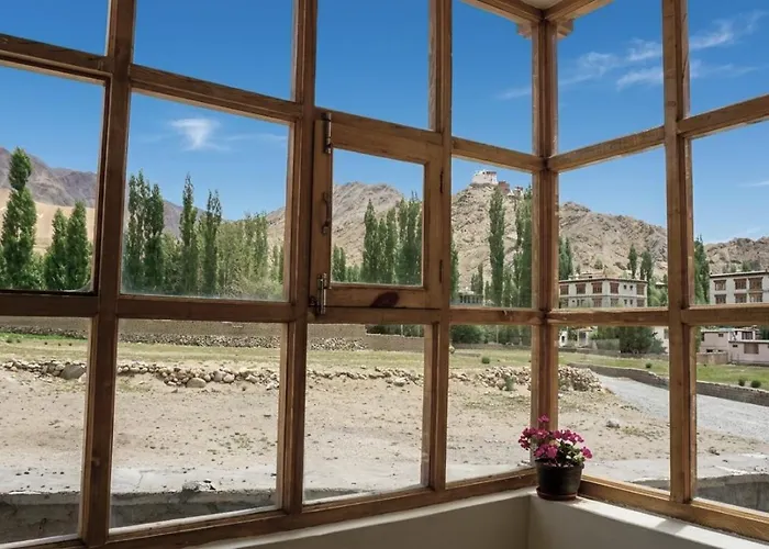 Hotel Green View