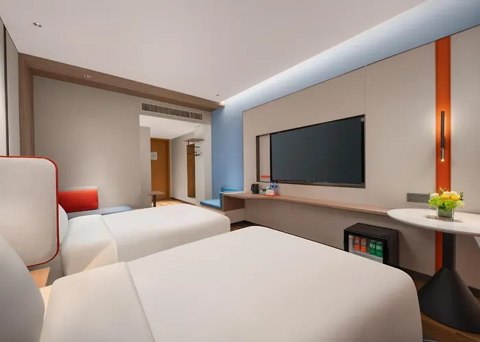 Holiday Inn Express Nanjing Jiangbei Wonhall Mall