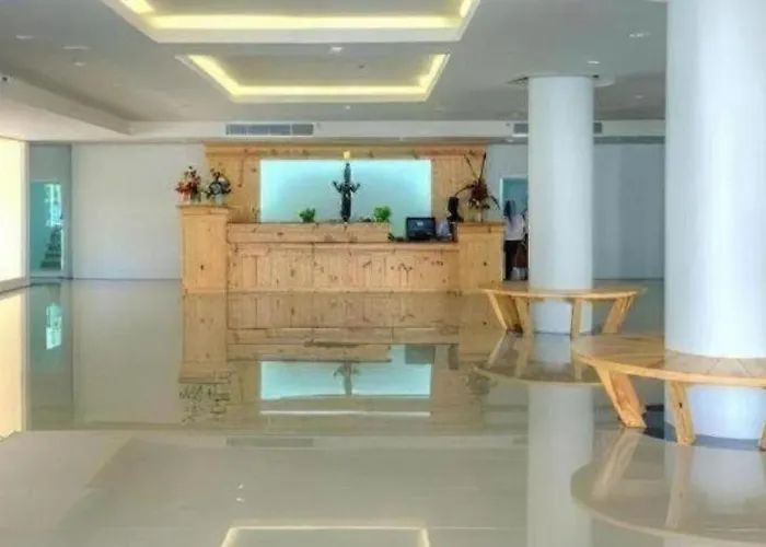 Piyaporn Pavilion Hotel