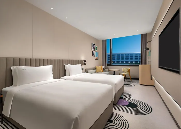Holiday Inn Shanghai Pudong Airport, An Ihg Hotel