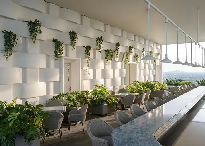 Wink Hai Phong Centre, Unscripted By Hyatt - 24 Hours Stay
