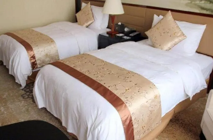 Yang Peng Jin Jiang Hotel