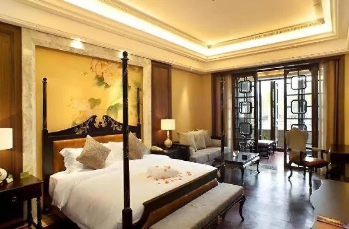 Dockside Boutique Hotel