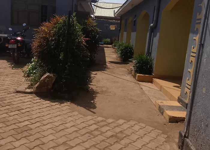 La-Tereza Guest House Busia