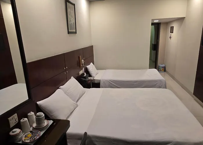 Royal Hotel Khulna - City Center