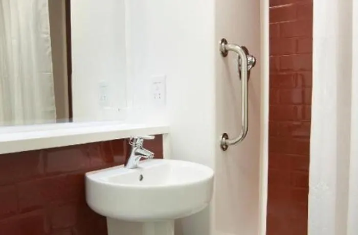Travelodge Ashbourne