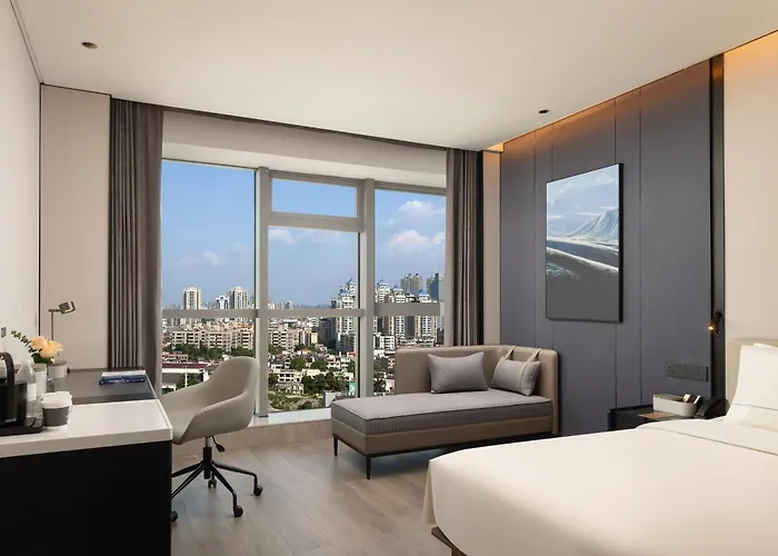 Atour Hotel Dongguan Nancheng Central Plaza