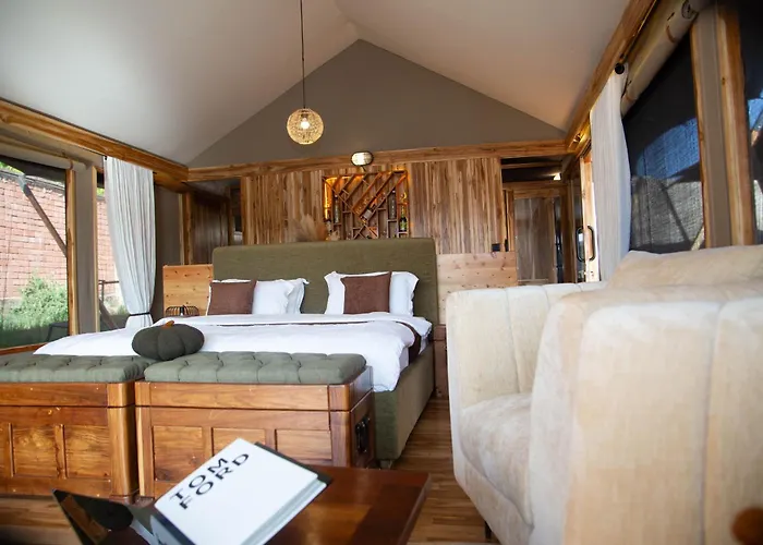 Bech Serengeti Luxury Camp