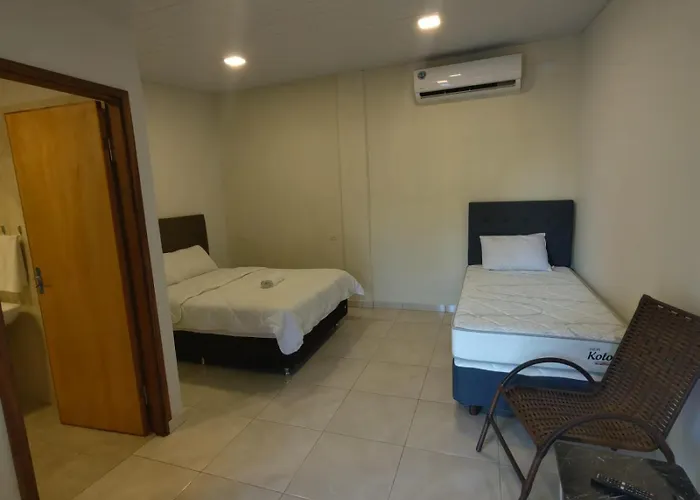 Hospedaje y Camping Carmen del Parana