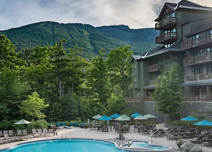 1322 Spruce Peak Mountain Side Guest Room 2- Beds Sleeps 4 Ski In Ski Out By Stowe Mountain Rentals