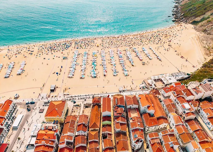 Alluz Nazare - Boutique Chalet By The Sea