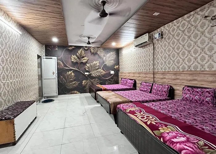 Shri Ganpati Family Guest House