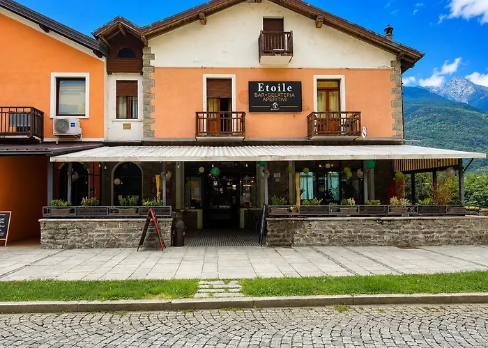 Etoile Hotel