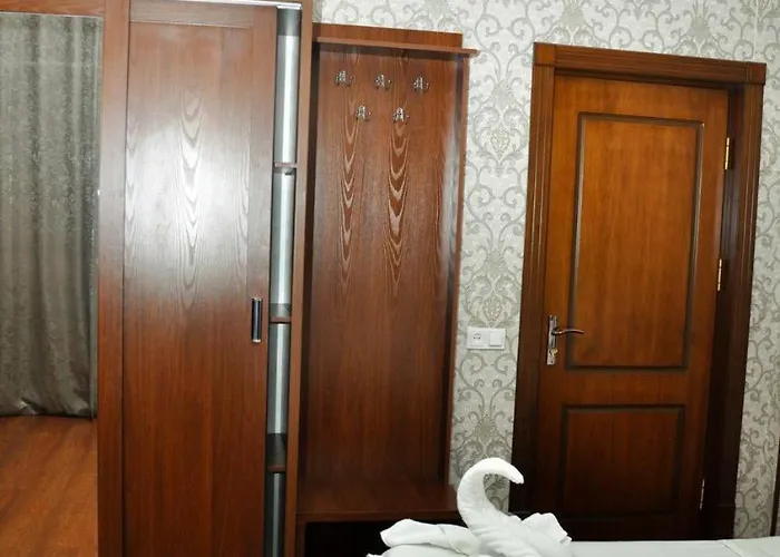 Navoiy Hotel