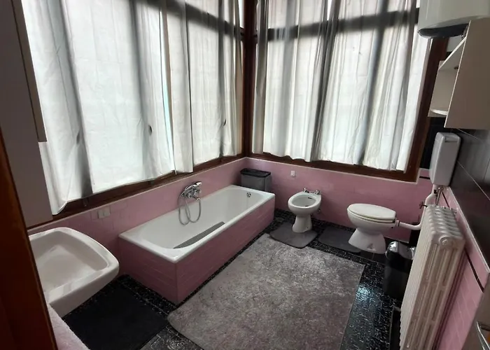 Etoile Hotel