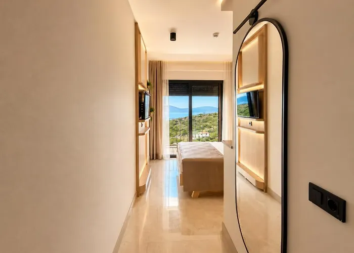 Egeria Suit Hotel