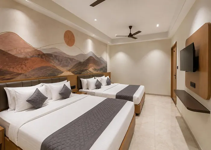 Hotel Teerth By Arrow - Near Dwarkadhish Temple