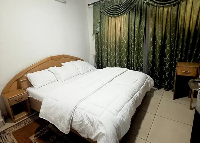 O Ansah Plaza Lodge