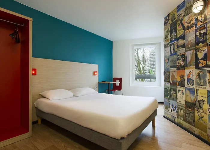 Hotelf1 Cergy