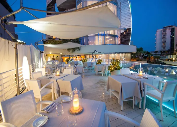 Hotel Waldorf- Premier Resort