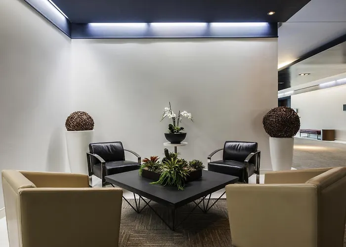 Novotel Montreal Aeroport