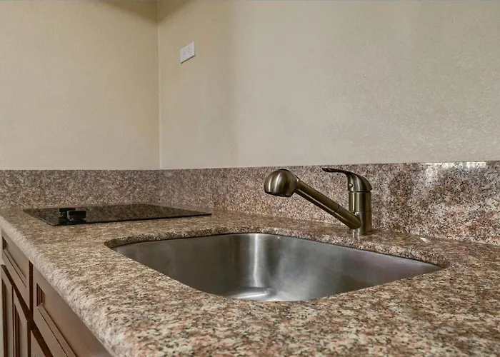 Best Western Roseville Inn